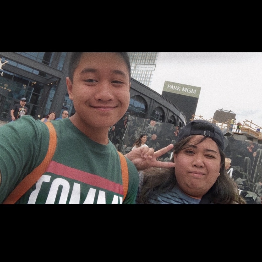 Meet your Poshers, Nicole & Conner!